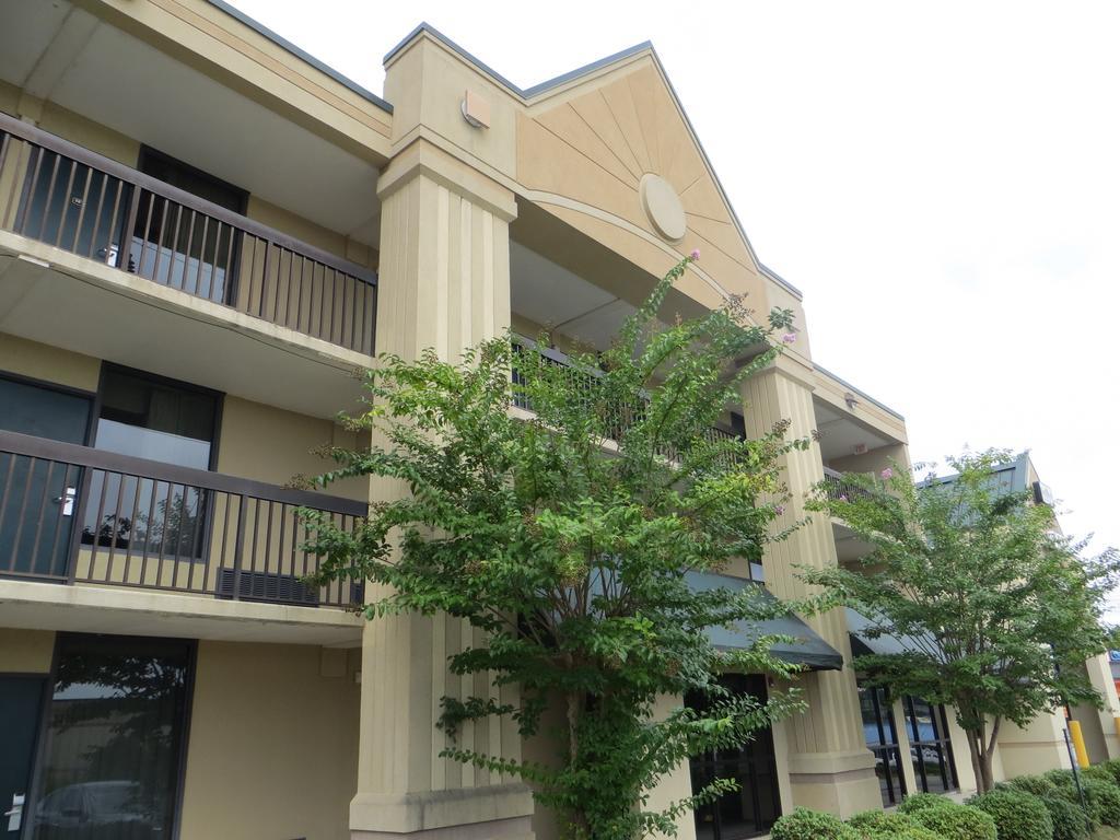 Budgetel Inn & Suites Macon Ngoại thất bức ảnh